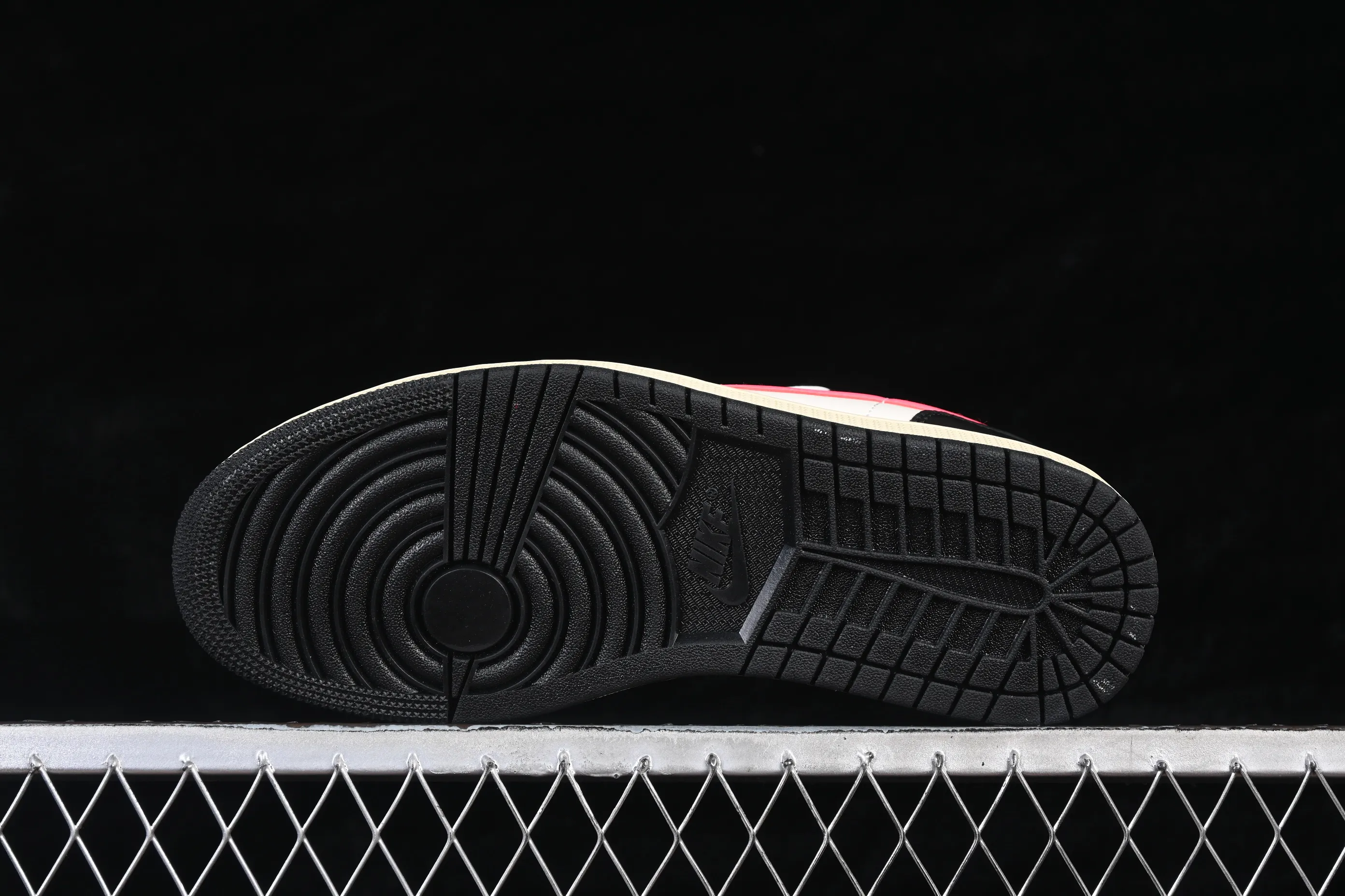 All categories Air Jordan Jordan series basketball shoes Air Jordan 1 Low Air Jordan 1 Low AJ1 Joe 1 meter white black red low-top cultural casual sneakers DC0774-107